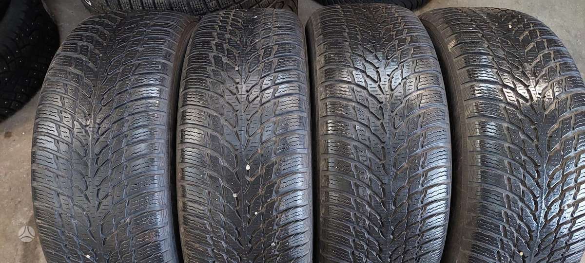 Nokian, winter 215/55 R17