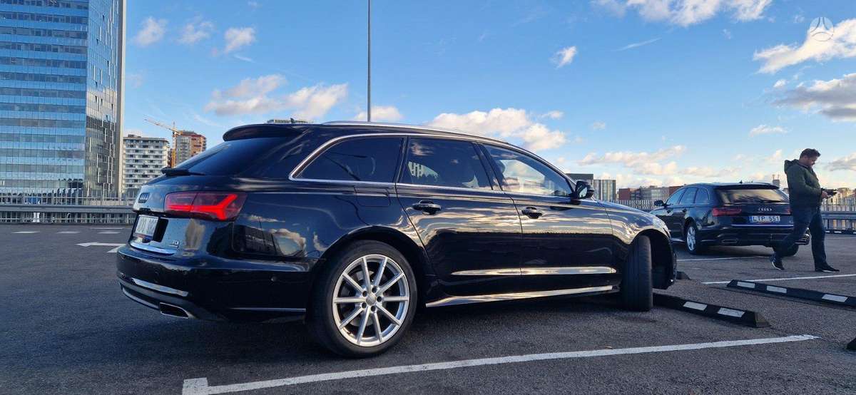 Audi A6, 3.0 l., universalas