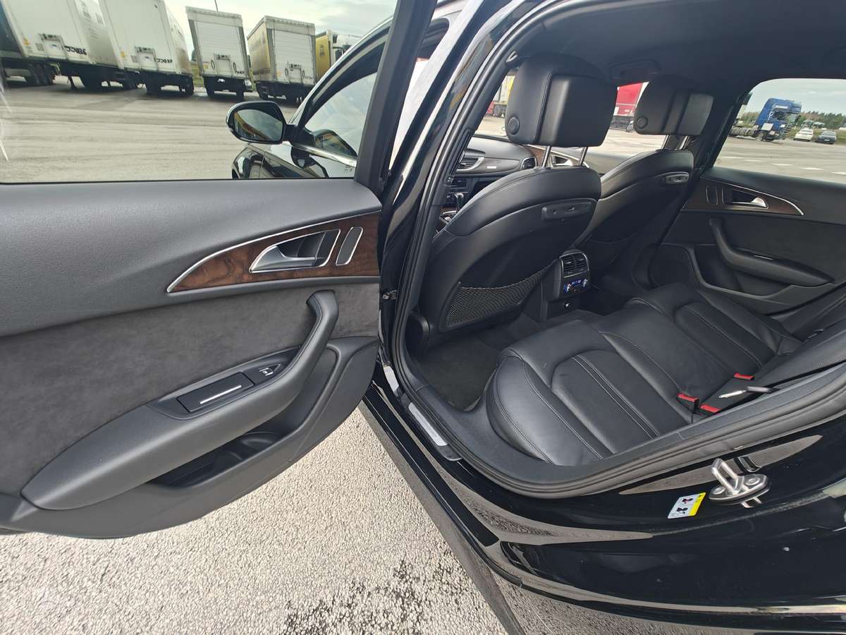 Audi A6, 3.0 l., universalas