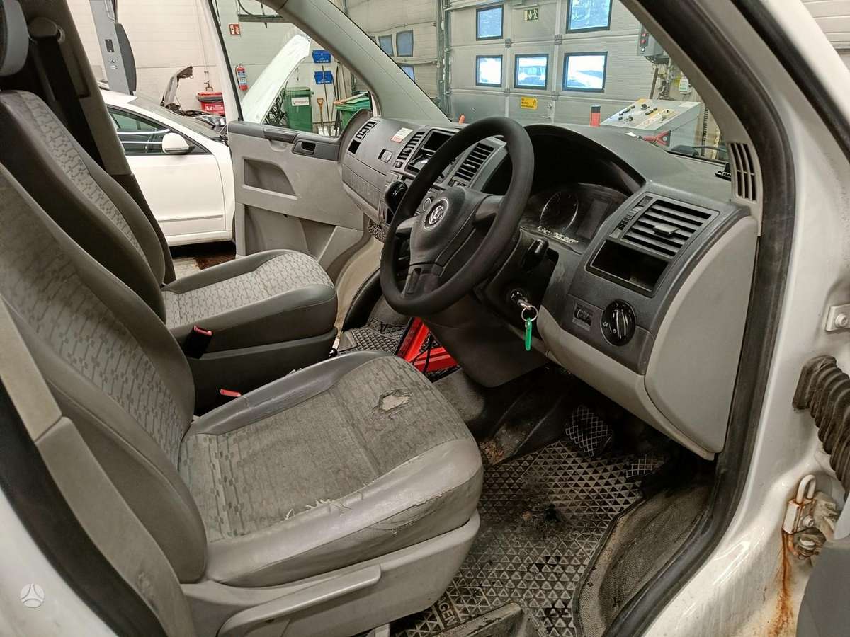 Volkswagen TRANSPORTER, passenger vans