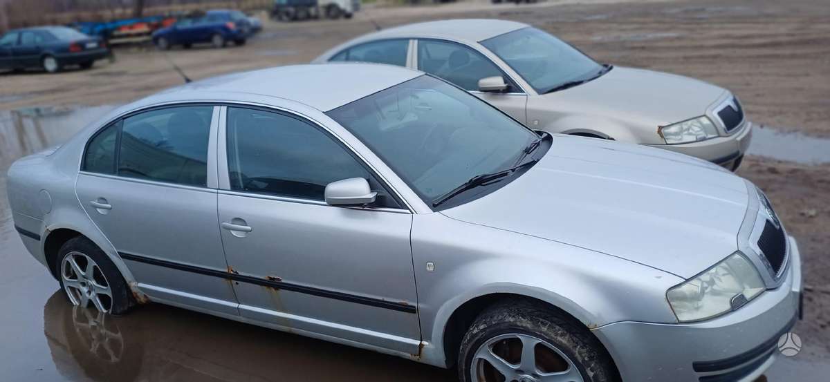 Skoda Superb по частям