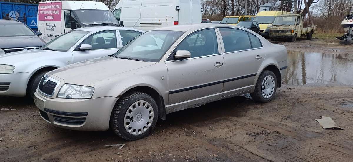 Skoda Superb по частям