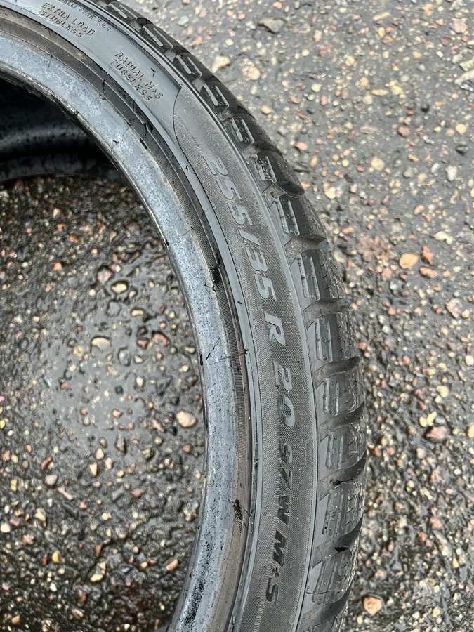 Pirelli Sottozero 3, winter 255/35 R20