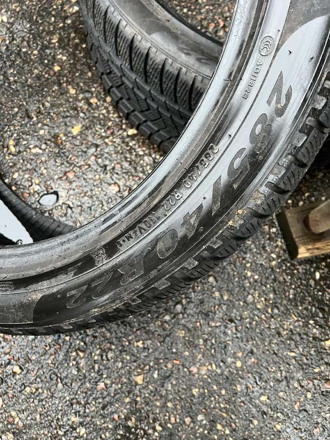 Pirelli Scorpion Winter, winter 285/40 R22