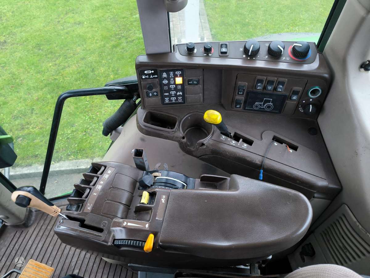 John Deere 6920, traktoriai