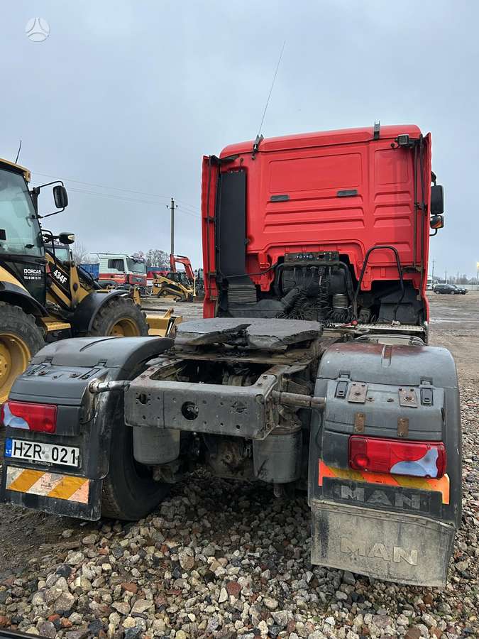 MAN TGS 440, single sleeper