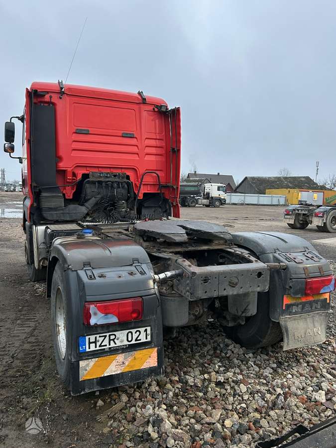 MAN TGS 440, single sleeper