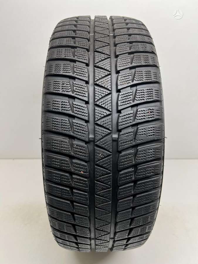 Sumitomo WT200 2022m, зимние 225/45 R18