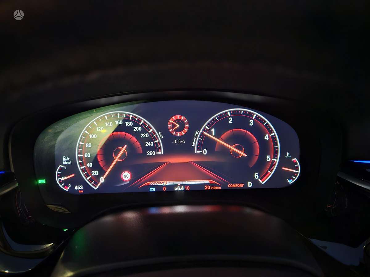 BMW 525, 2.0 l., Седан