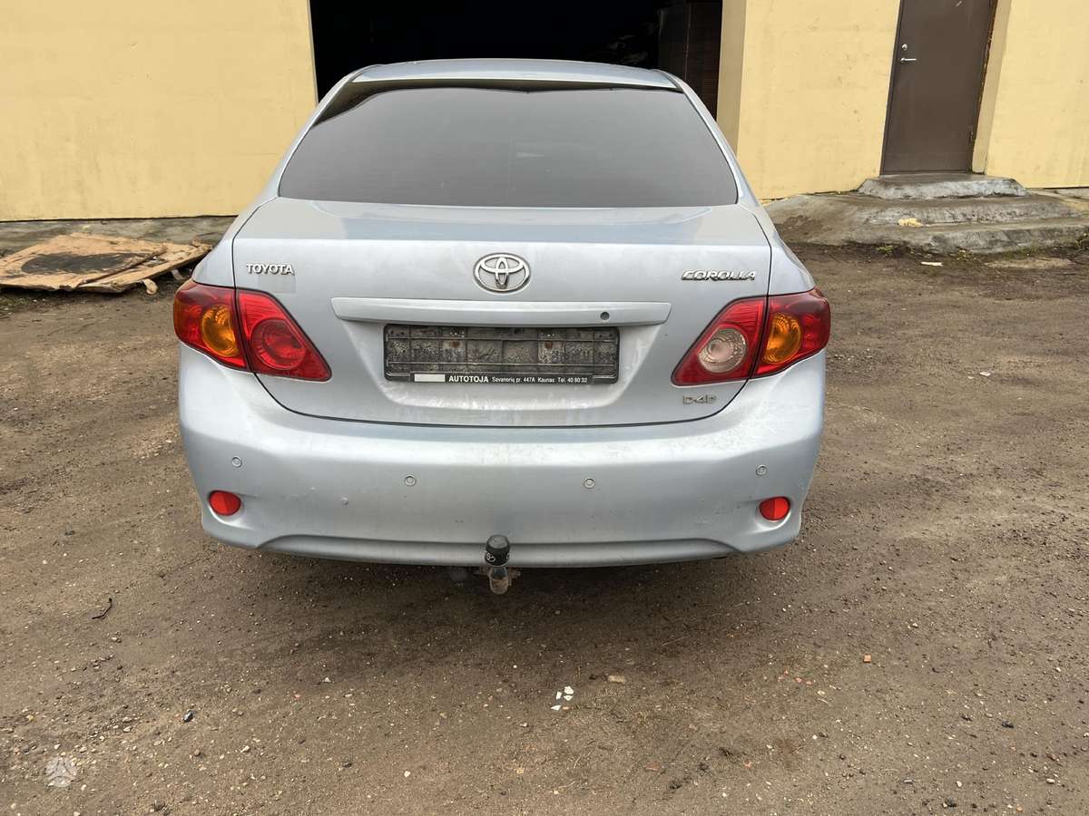 Toyota Corolla for parts