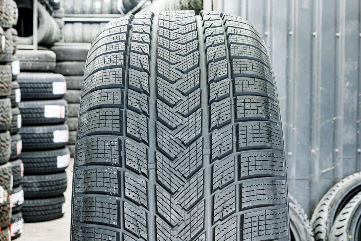 Gripmax Sure Grip eWinter, winter 255/60 R20