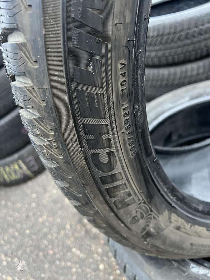 Michelin LA2, зимние 265/45 R21