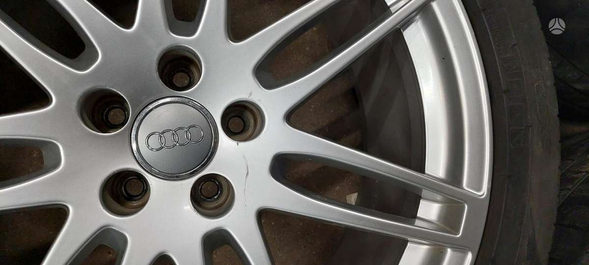 Audi, vieglmetāla, R20