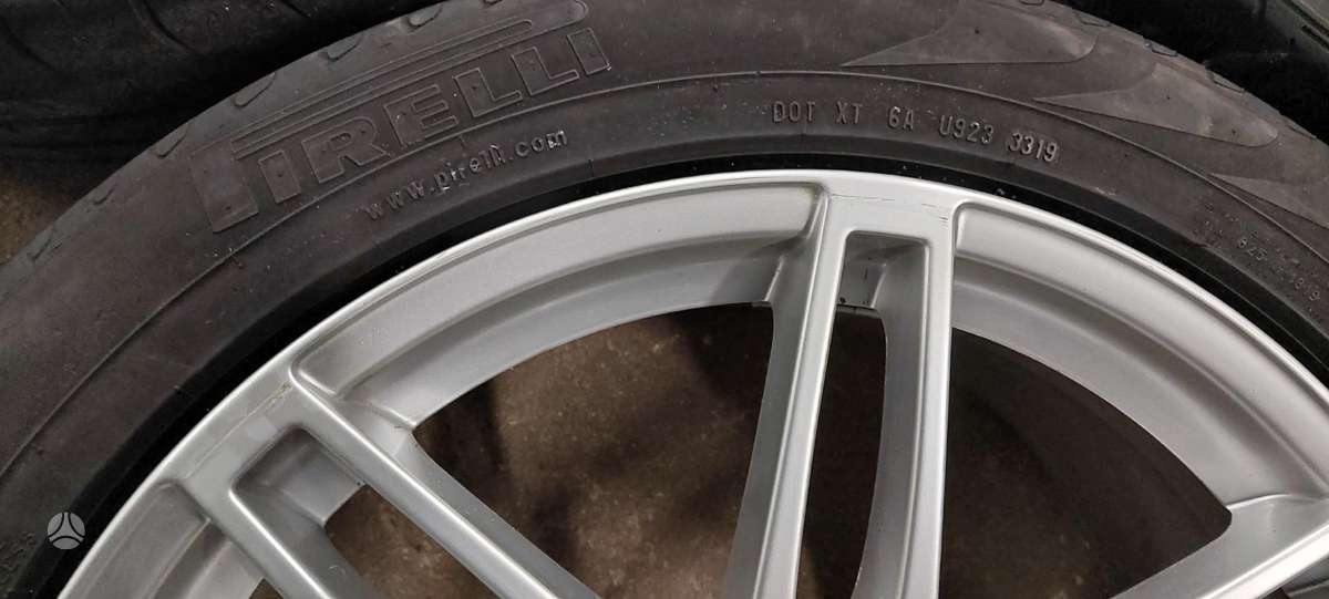 Audi, vieglmetāla, R20