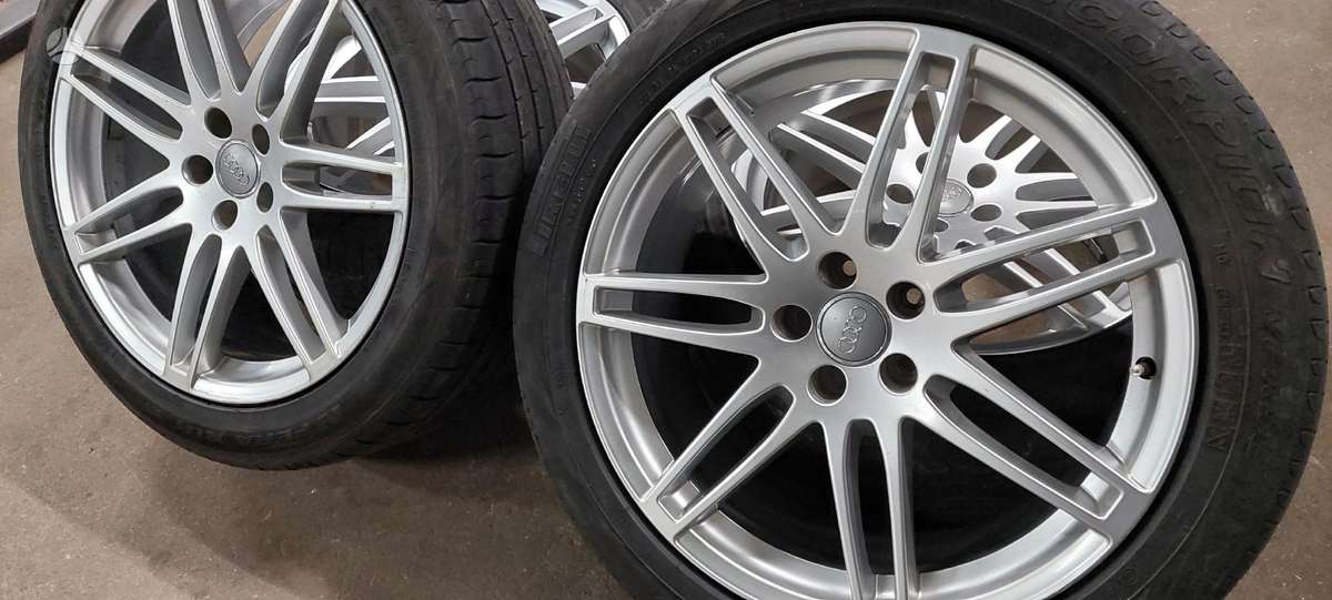 Audi, vieglmetāla, R20