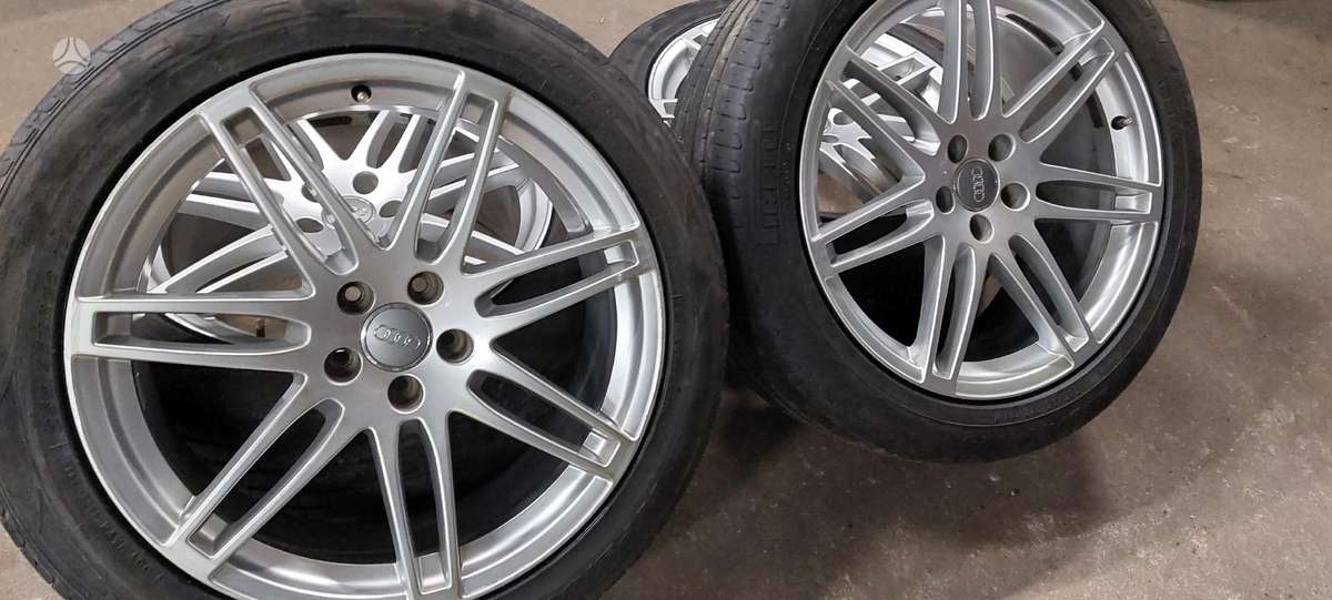 Audi, vieglmetāla, R20