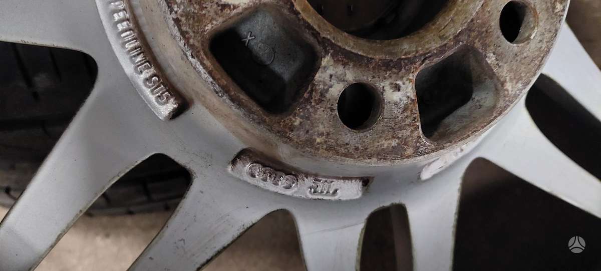 Audi, vieglmetāla, R20