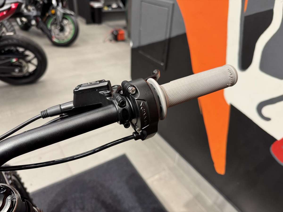 Sur-Ron Light bee X, enduro / adventure