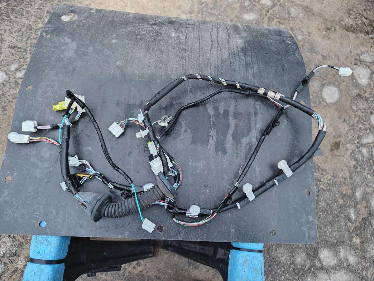 Toyota Hilux for parts