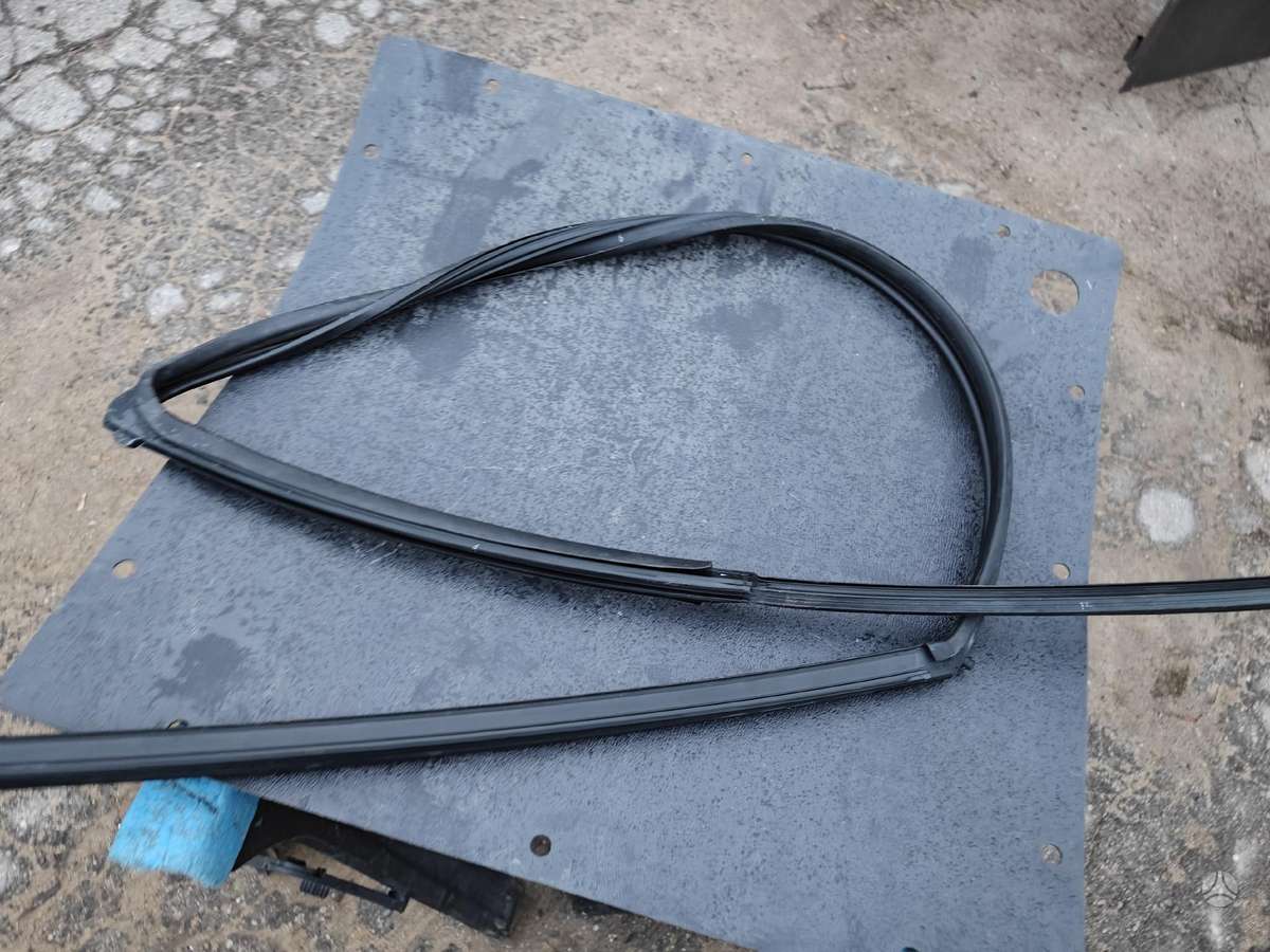 Toyota Hilux for parts