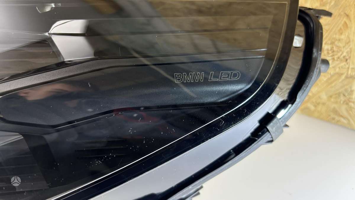 BMW 5 serija, 5A798D7 5A798D8
