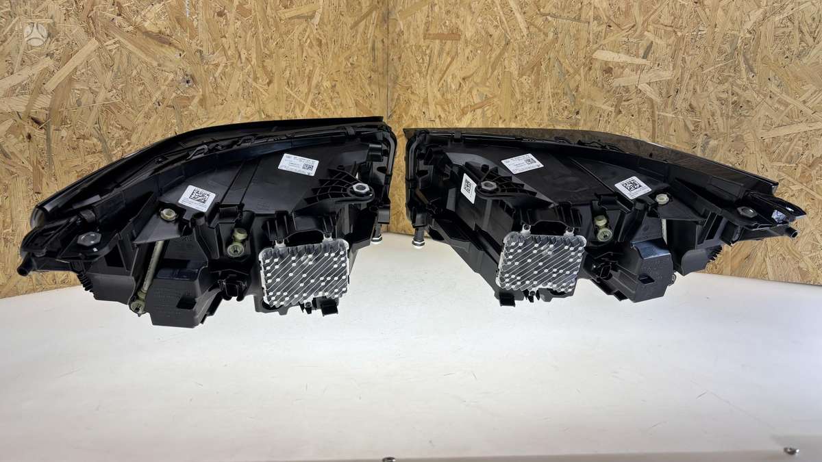 BMW 5 serija, 5A798D7 5A798D8