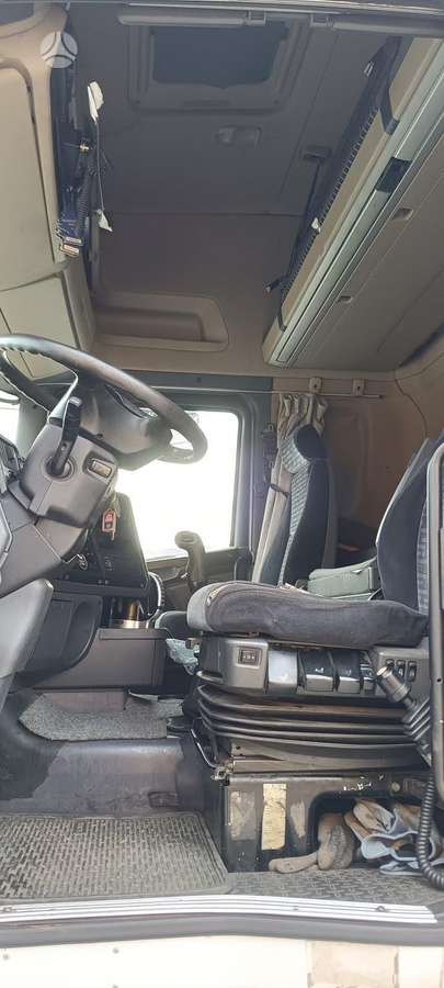 Scania R420 6x2 + hydro, double sleeper
