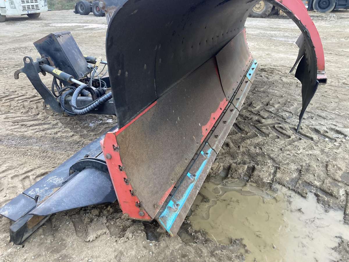 Mach DP37FW Flexiway, snow plows