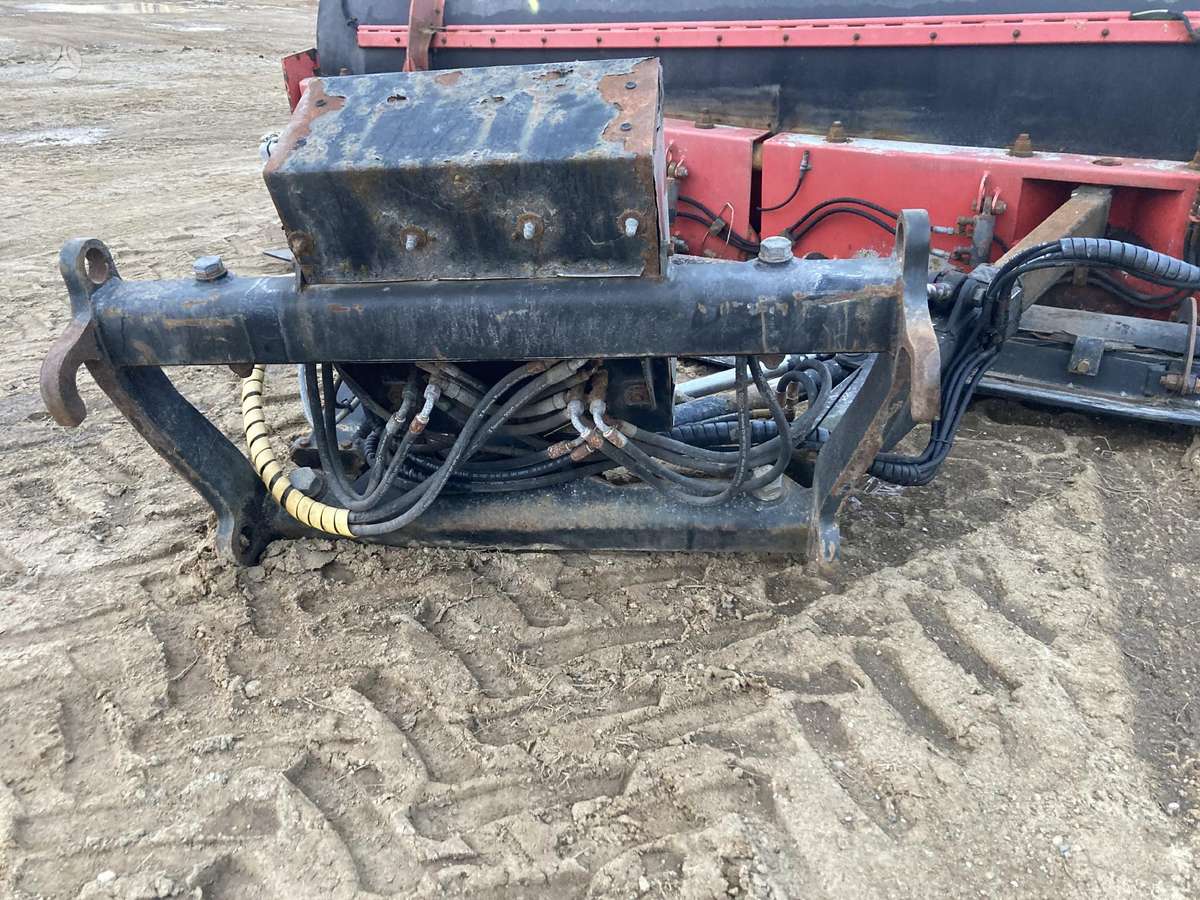Mach DP37FW Flexiway, snow plows