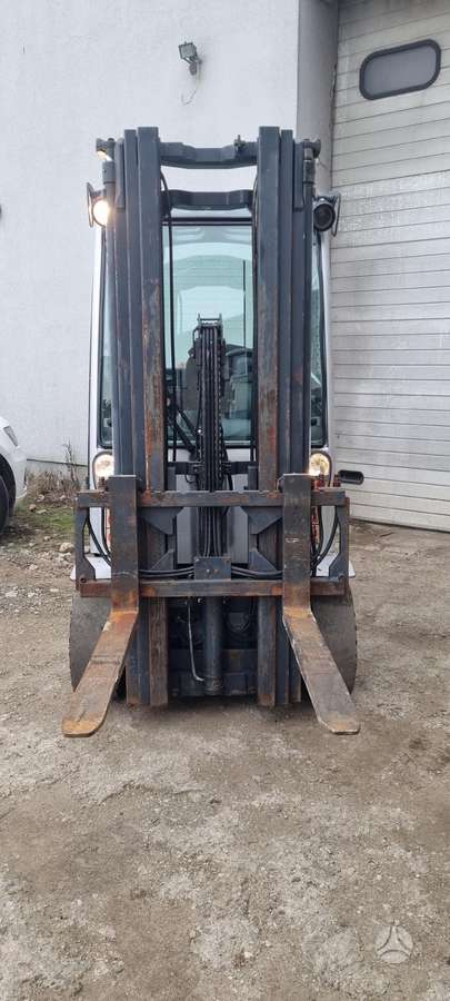 Still RX70-25, forklifts