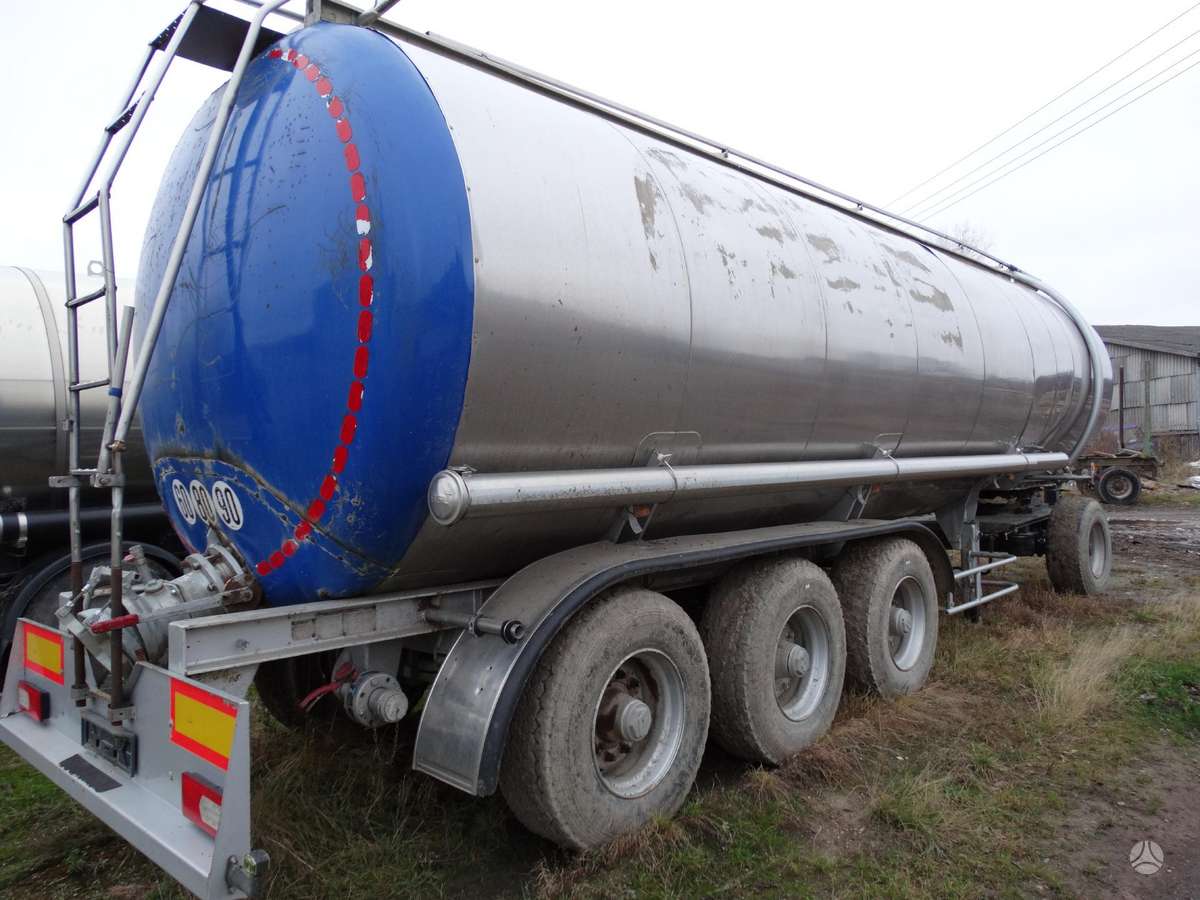 Fruehauf, cisterninės