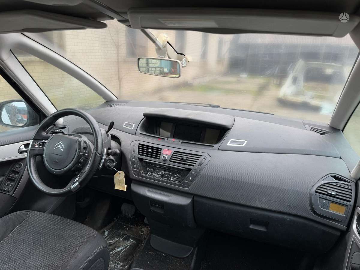 Citroen C4 Picasso, 9HZ(DV6TED4)