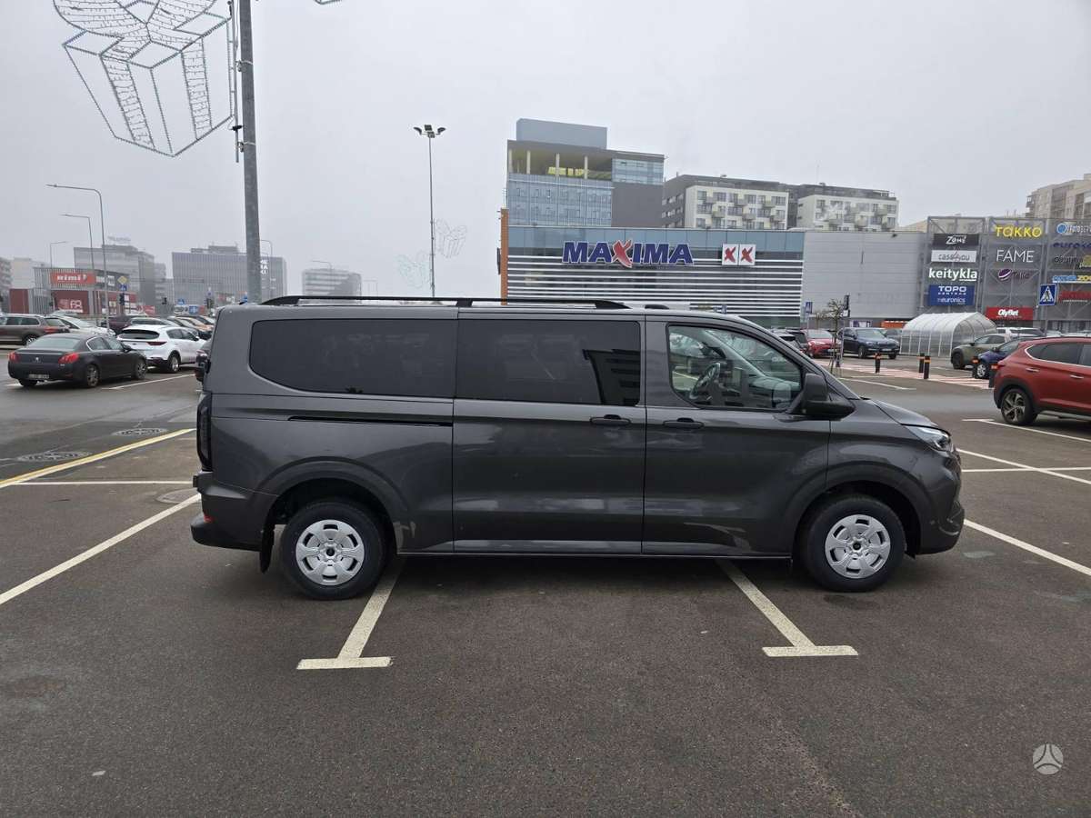 Ford Transit Custom, keleivinis mikroautobusas