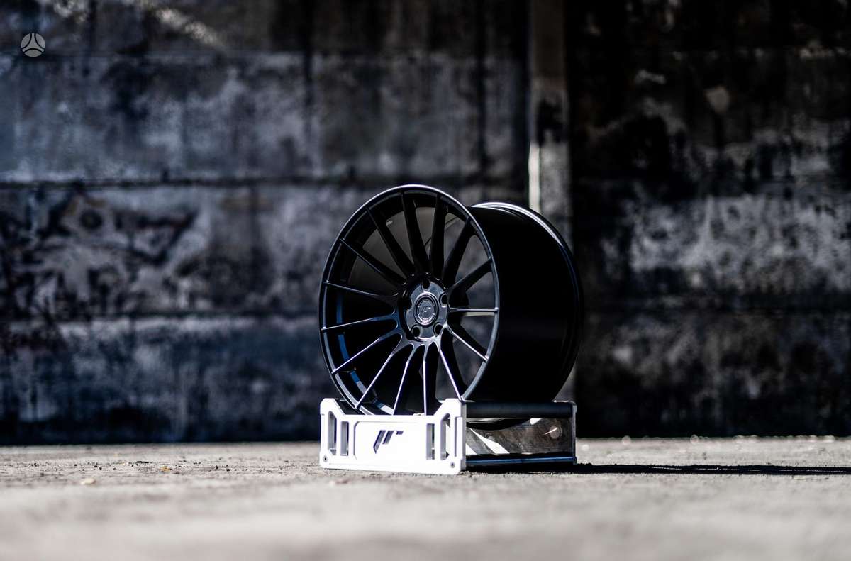 Japan Racing SL05 FlowForming, легкосплавные , R19
