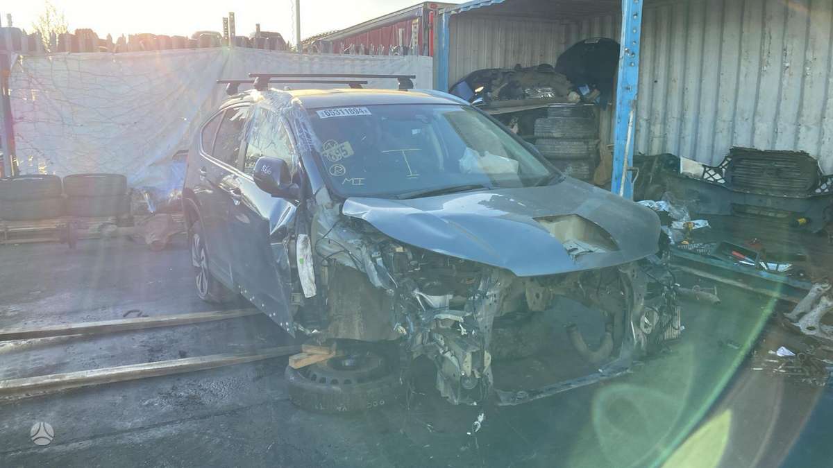 Honda CR-V по частям