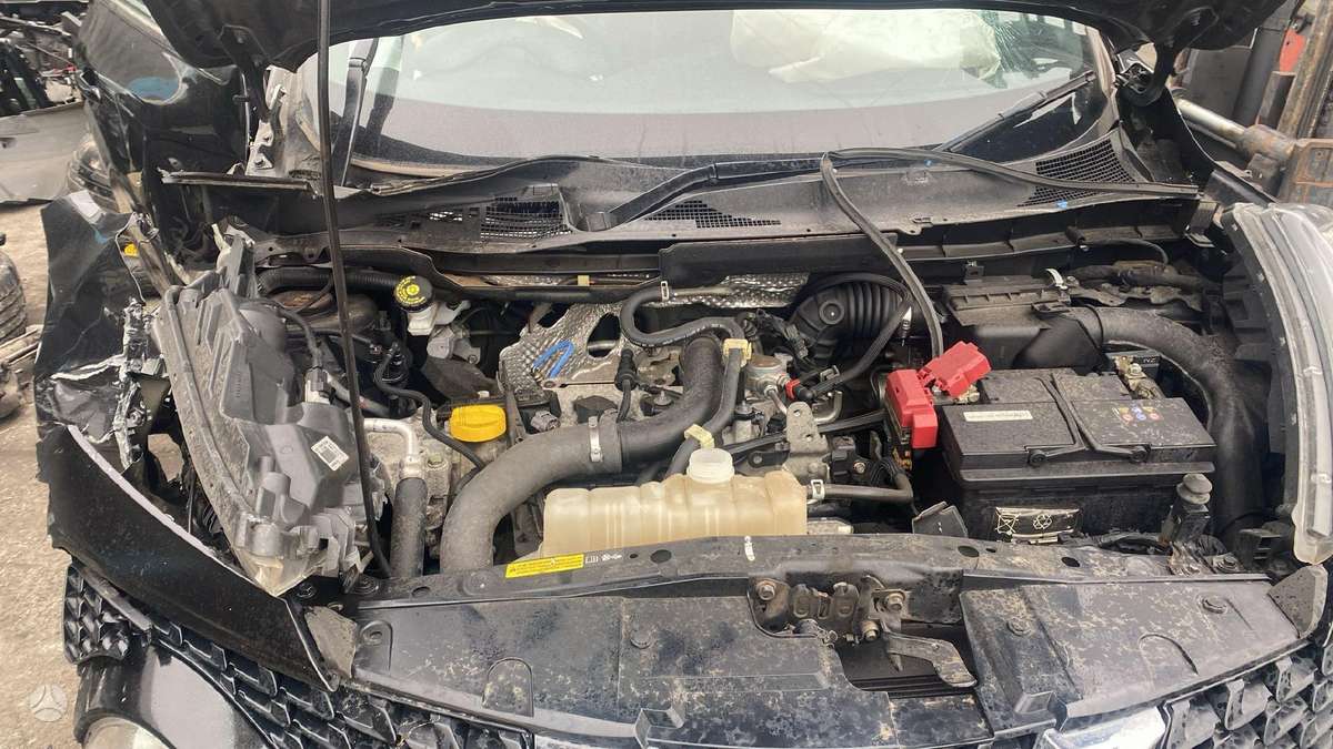 Nissan Juke по частям