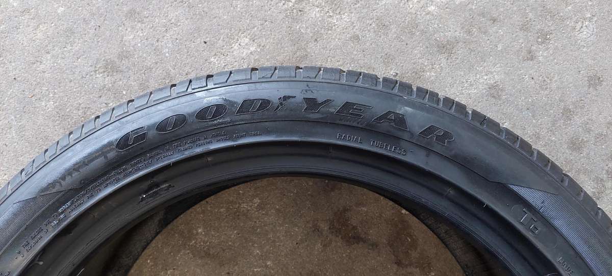 Goodyear, summer 245/45 R19