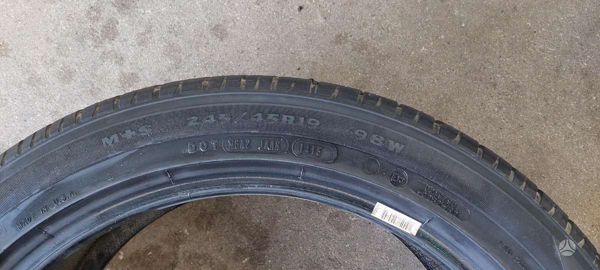 Goodyear, vasarinės 245/45 R19