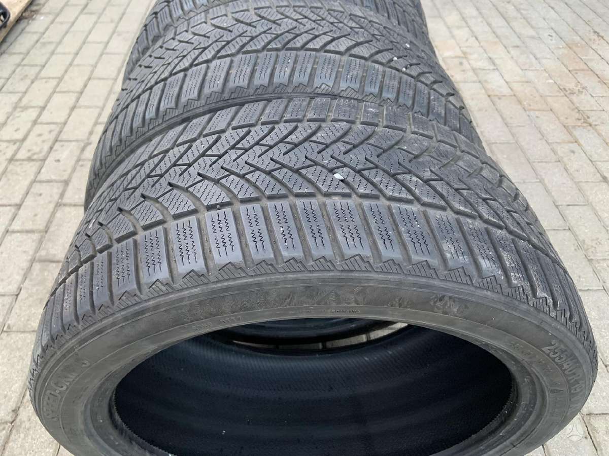 Semperit Speed-grip 3, žieminės 255/40 R19