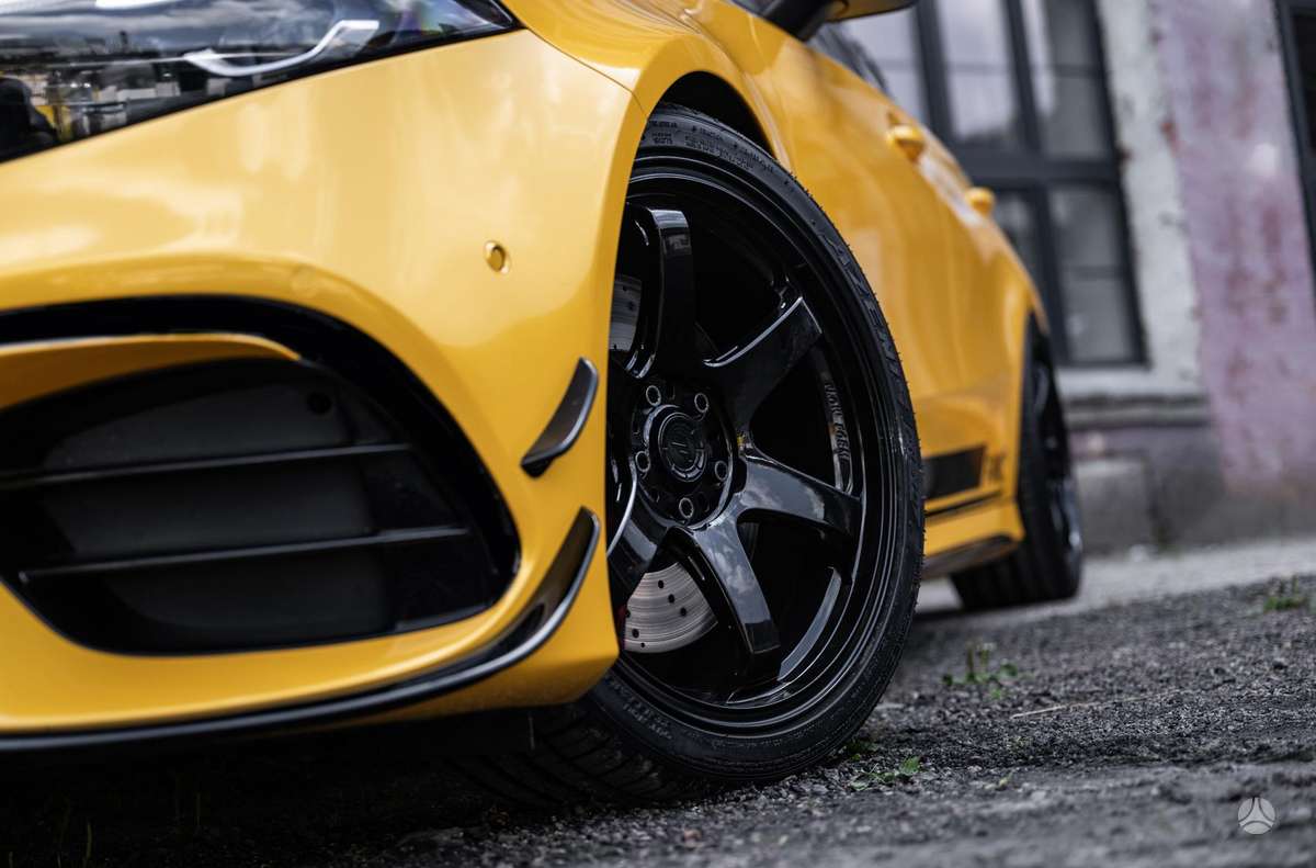 Japan Racing SL03, light alloy, R18