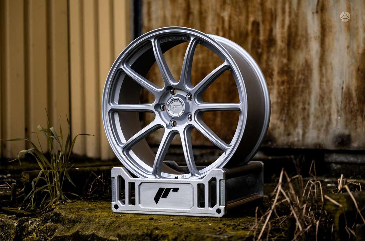 Japan Racing SL04, light alloy, R19