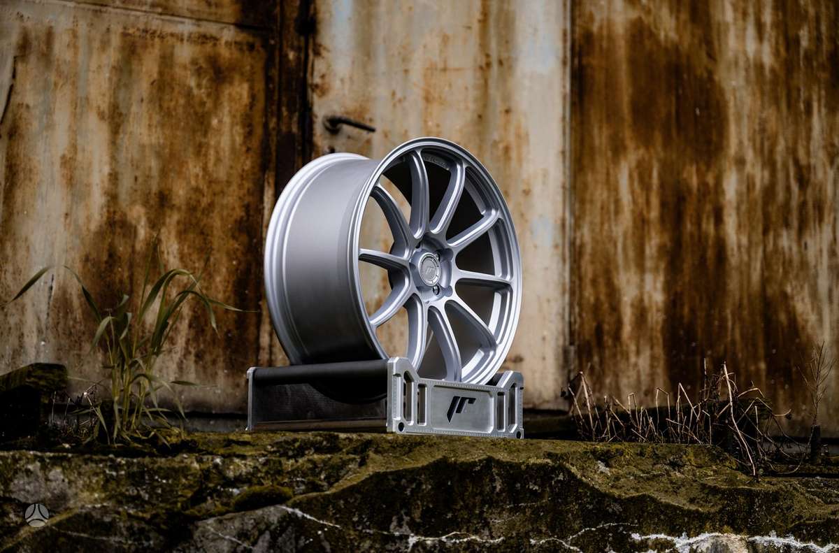 Japan Racing SL04, light alloy, R19