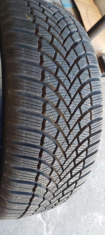 Bridgestone, winter 235/50 R19