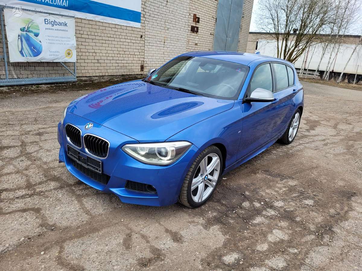 BMW 125, 2.0 l., hatchback