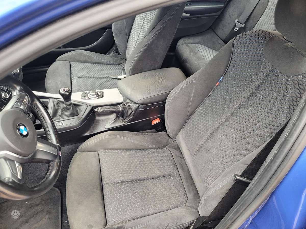BMW 125, 2.0 l., hatchback