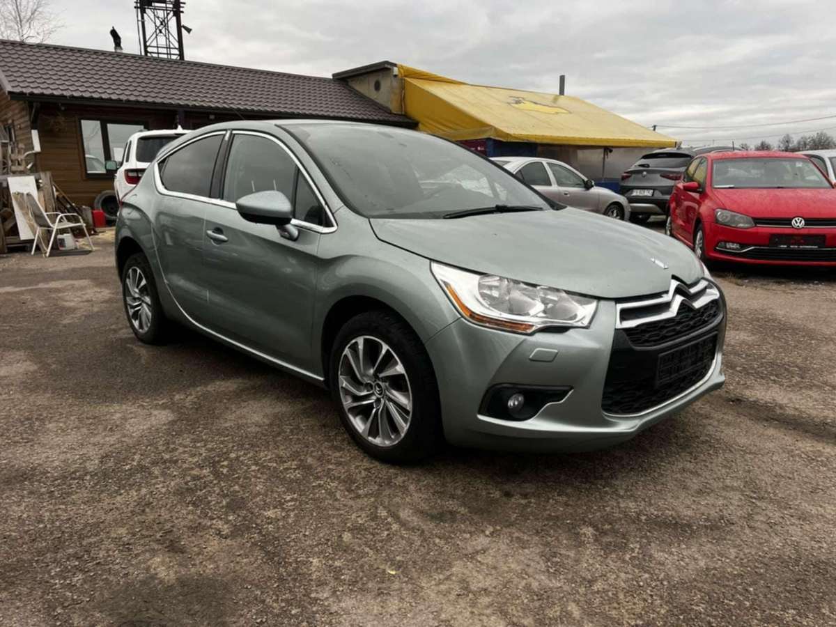 Citroen DS4, 1.6 l., Хэтчбек