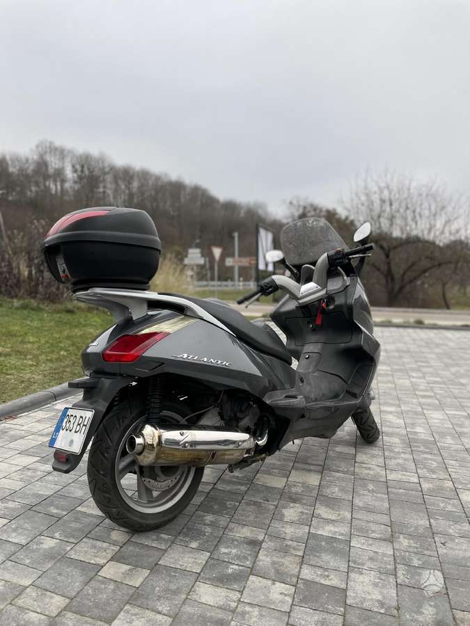 Aprilia Atlantic 500cc, scooters / mopeds