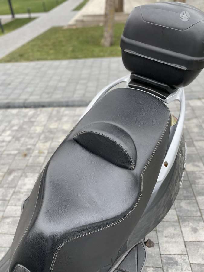 Aprilia Atlantic 500cc, scooters / mopeds