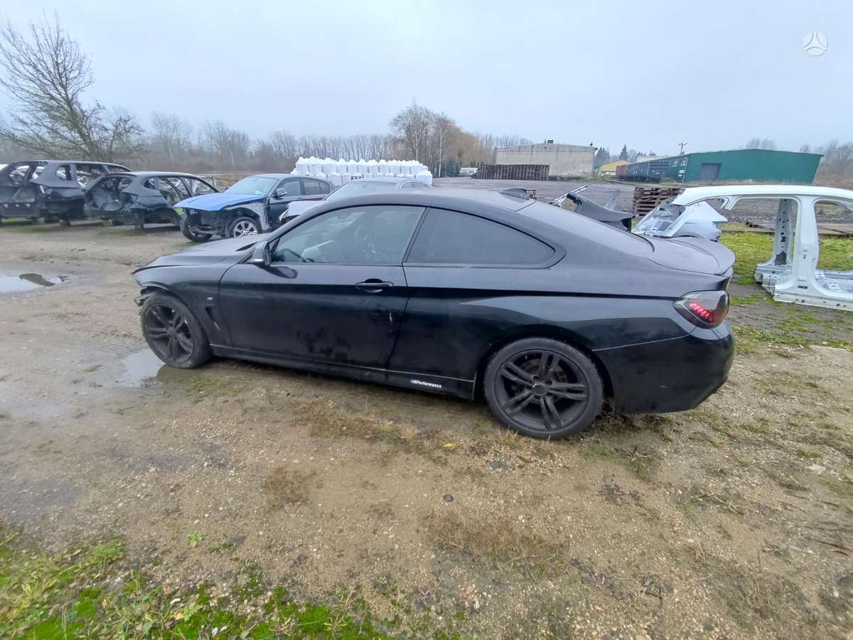 BMW 420 dalimis