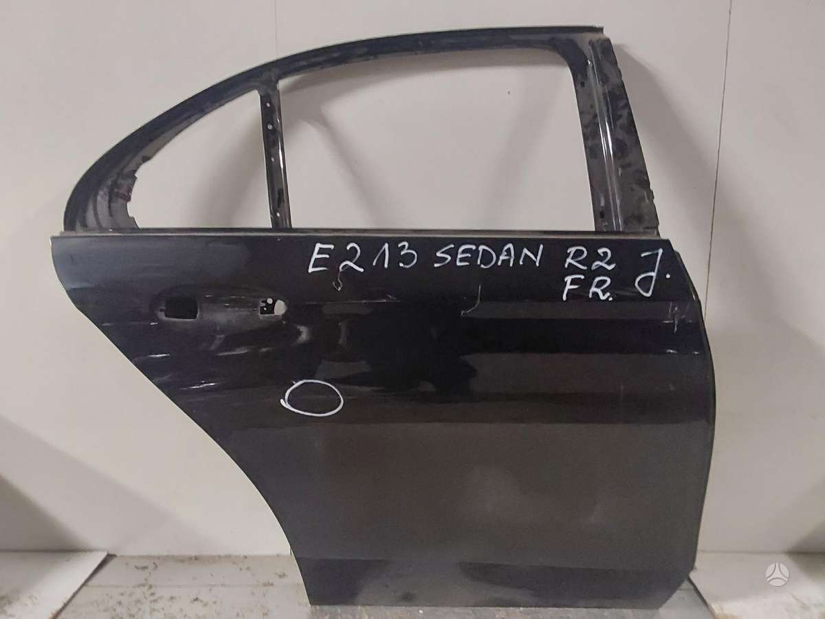 Mercedes-Benz E klasė dalimis